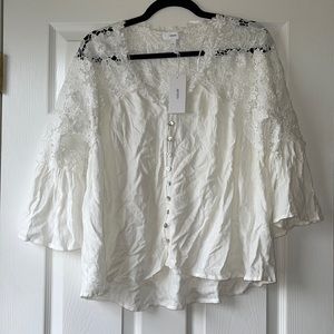 Brand New Vici Top Size Small